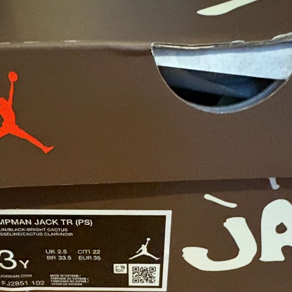 Jordan Kids Travis Scott